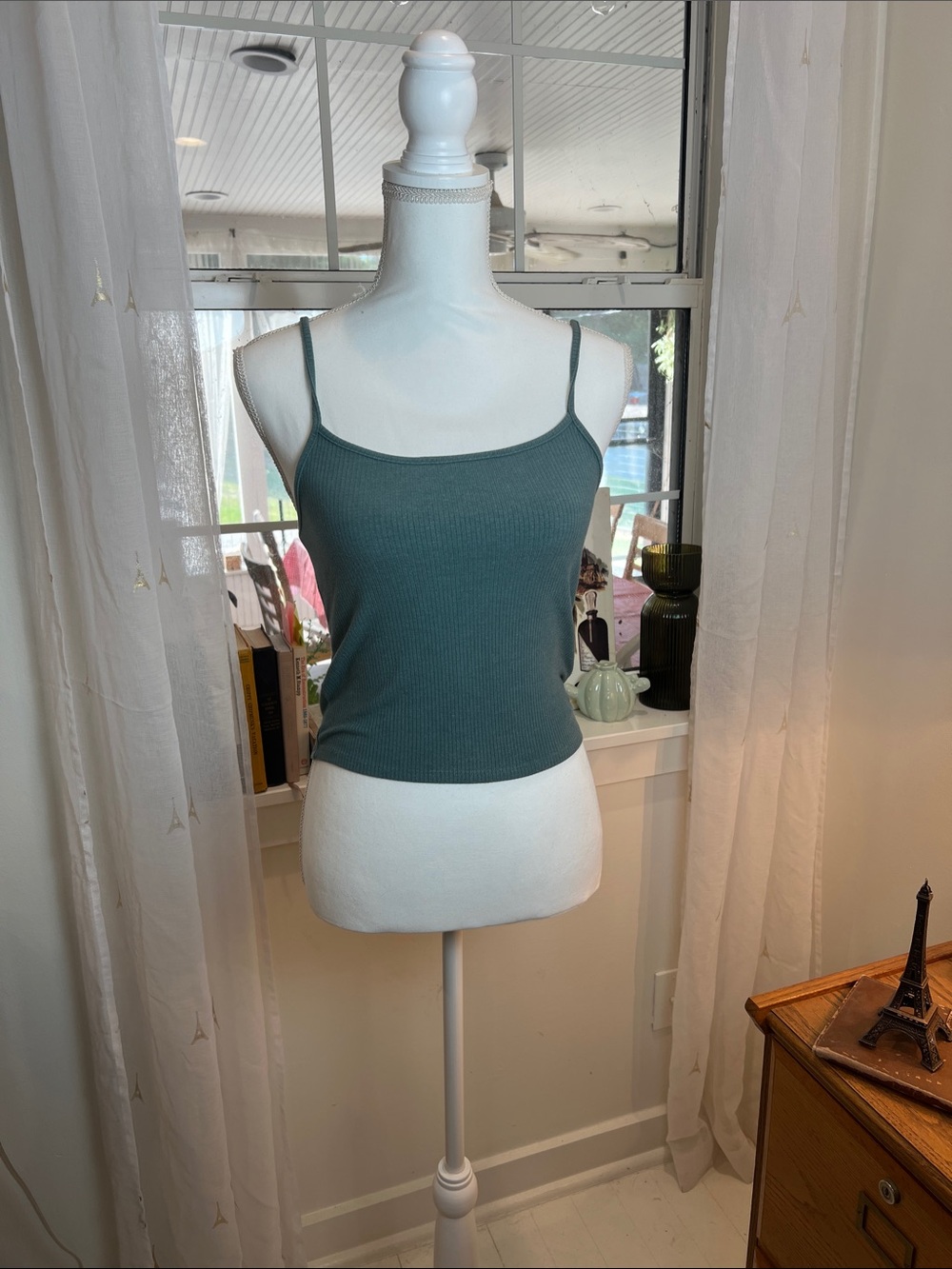 American Eagle Outfitters Ribbed Spaghetti Strap Tank - Teal Green size small.
